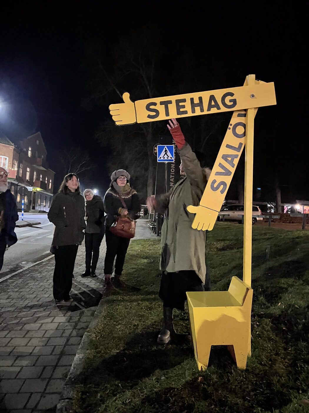 Invigning av samåkningsbänken i Röstånga